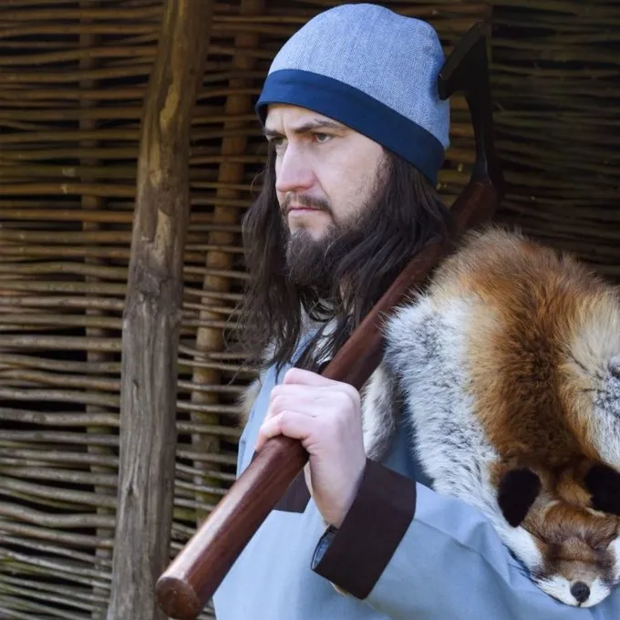 Bonnet Birka Motif à Chevrons, Bleu 4 Bonnet Birka Motif à Chevrons, Bleu – Image 2