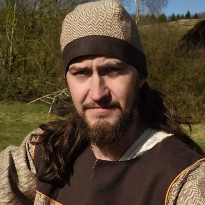 Bonnet Birka Motif à Chevrons, Marron 4 Bonnet Birka Motif à Chevrons, Marron – Image 2