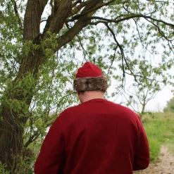 Leonardo Carbone Bonnet Vika Birka, Rouge 13 Leonardo Carbone Bonnet Vika Birka, Rouge -Vêtements Viking Soldes Magasin bonnet vika birka rouge 5