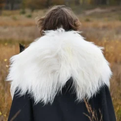 Fourrure D'épaule, Blanche -Vêtements Viking Soldes Magasin fourrure depaule blanche 5