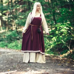 Leonardo Carbone Hangeroc Svanhild, Rouge