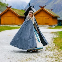 Leonardo Carbone Manteau Brodé Damia Avec Péroné, Gris