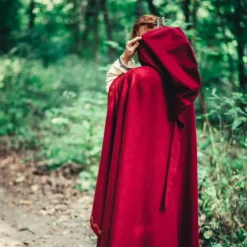 Leonardo Carbone Manteau De Laine Ceridwen, Rouge -Vêtements Viking Soldes Magasin manteau de laine ceridwen rouge 3