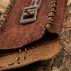 Epic Armoury Pochette Carrée Raymond, Marron -Vêtements Viking Soldes Magasin pochette carree raymond marron 3