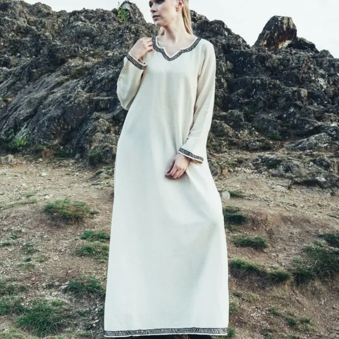 Leonardo Carbone Robe Médiévale Ancienne Aelswith, Naturelle 3 Leonardo Carbone Robe Médiévale Ancienne Aelswith, Naturelle