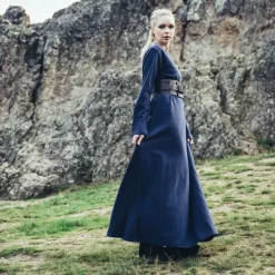 Leonardo Carbone Robe Viking Valdis, Bleu -Vêtements Viking Soldes Magasin robe viking valdis bleu 2