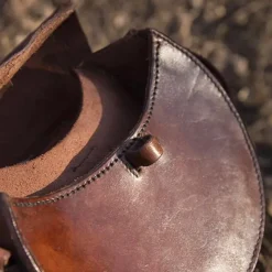 Epic Armoury Sac En Cuir Rond, Marron -Vêtements Viking Soldes Magasin sac en cuir rond marron 3