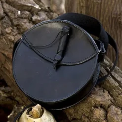 Epic Armoury Sac En Cuir Rond, Noir -Vêtements Viking Soldes Magasin sac en cuir rond noir 3