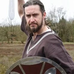 Tunique Birka Knut, Manches Courtes, Marron -Vêtements Viking Soldes Magasin tunique birka knut manches courtes marron 3