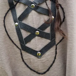 Leonardo Carbone Tunique Viking Farulfr, Sable -Vêtements Viking Soldes Magasin tunique viking farulfr sable 5