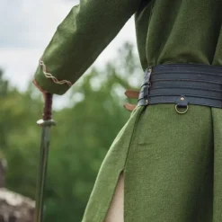 Leonardo Carbone Tunique Viking Loup Fenrir, Vert 12 Leonardo Carbone Tunique Viking Loup Fenrir, Vert -Vêtements Viking Soldes Magasin tunique viking loup fenrir vert 4