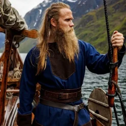 Leonardo Carbone Tunique Viking Roland, Bleu Foncé, Laine 10 Leonardo Carbone Tunique Viking Roland, Bleu Foncé, Laine -Vêtements Viking Soldes Magasin tunique viking roland bleu fonce laine 2