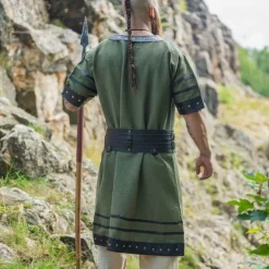 Leonardo Carbone Tunique Viking Rollo, Vert -Vêtements Viking Soldes Magasin tunique viking rollo vert 2